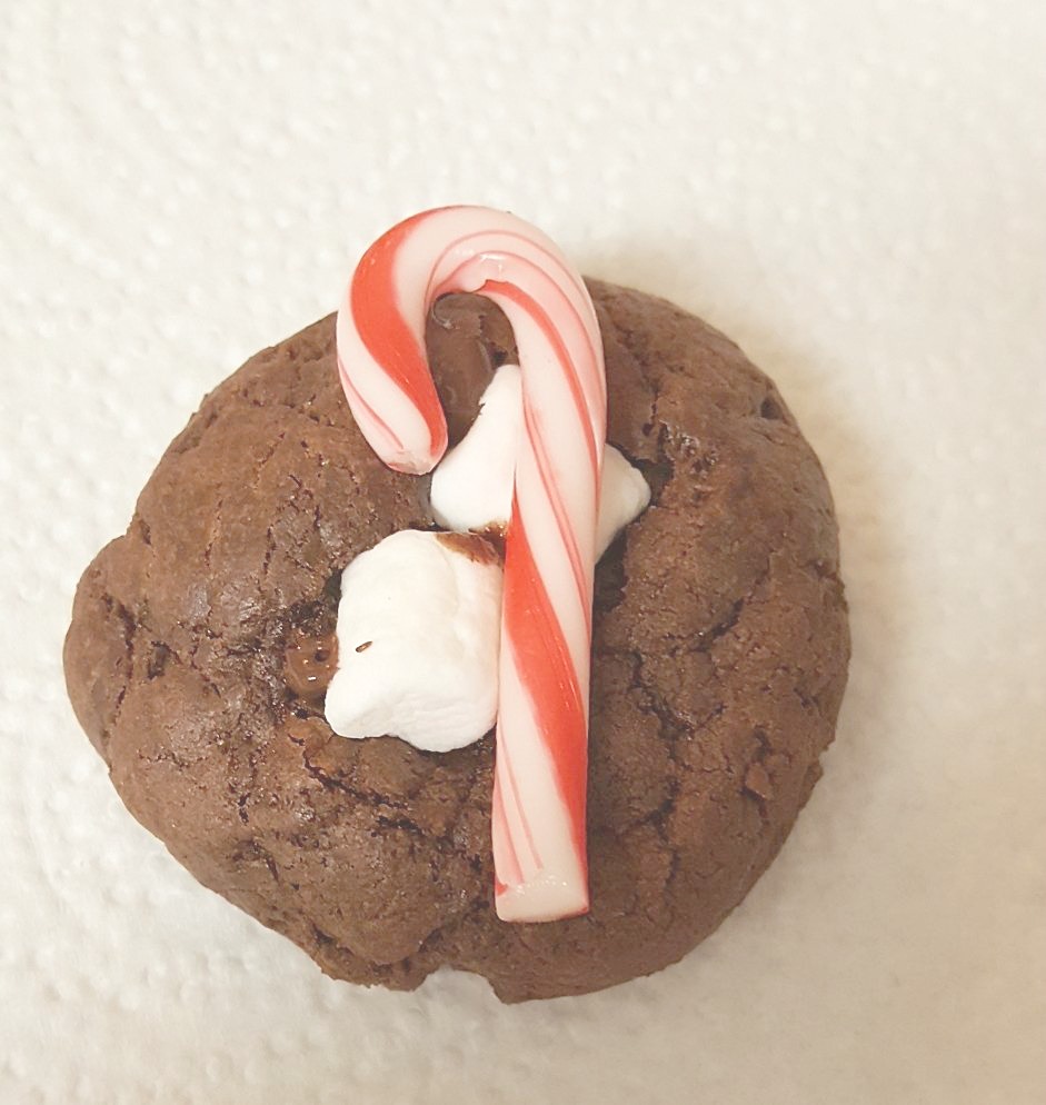 candy-cane-cookie